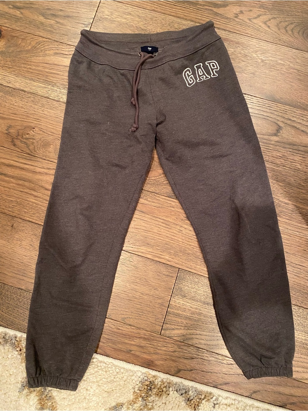 GAP women’s gray Drawstring Joggers xs